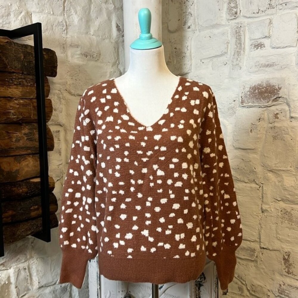 NWT | Dee Elly | Spotted Fawn Sweater